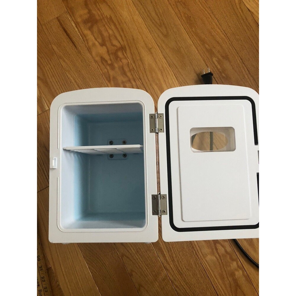 Mini Fridge Model Ly204e Danielle Electronics 10"… - image 3